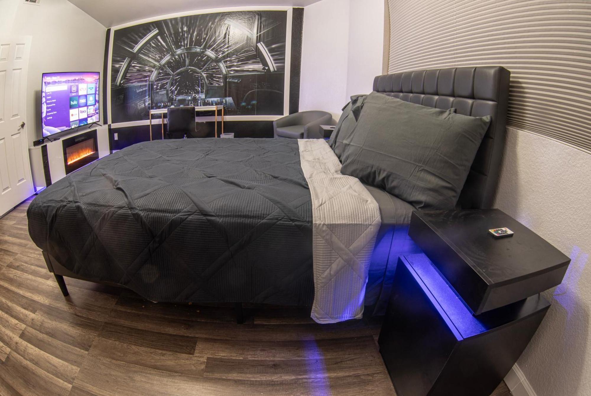 Comfy Expansive Home - Near The Strip - Heated Pool 라스베이거스 외부 사진