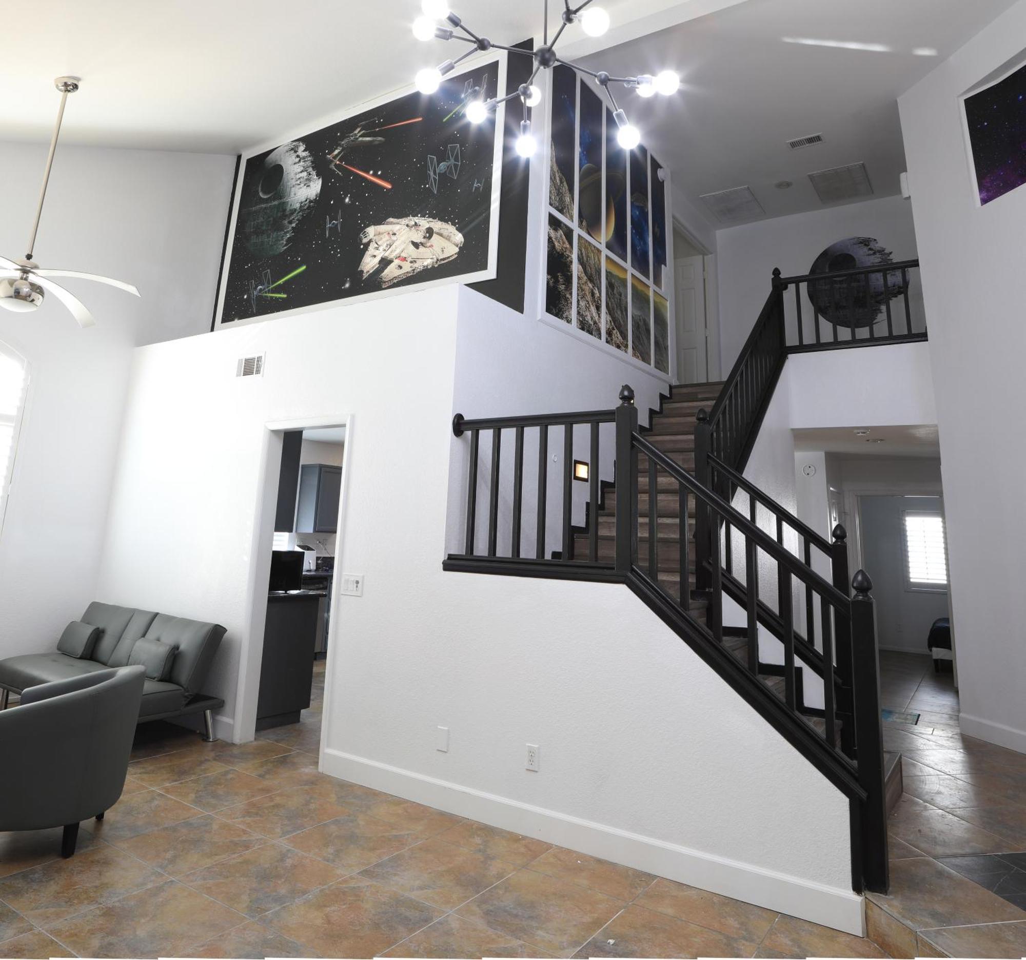 Comfy Expansive Home - Near The Strip - Heated Pool 라스베이거스 외부 사진