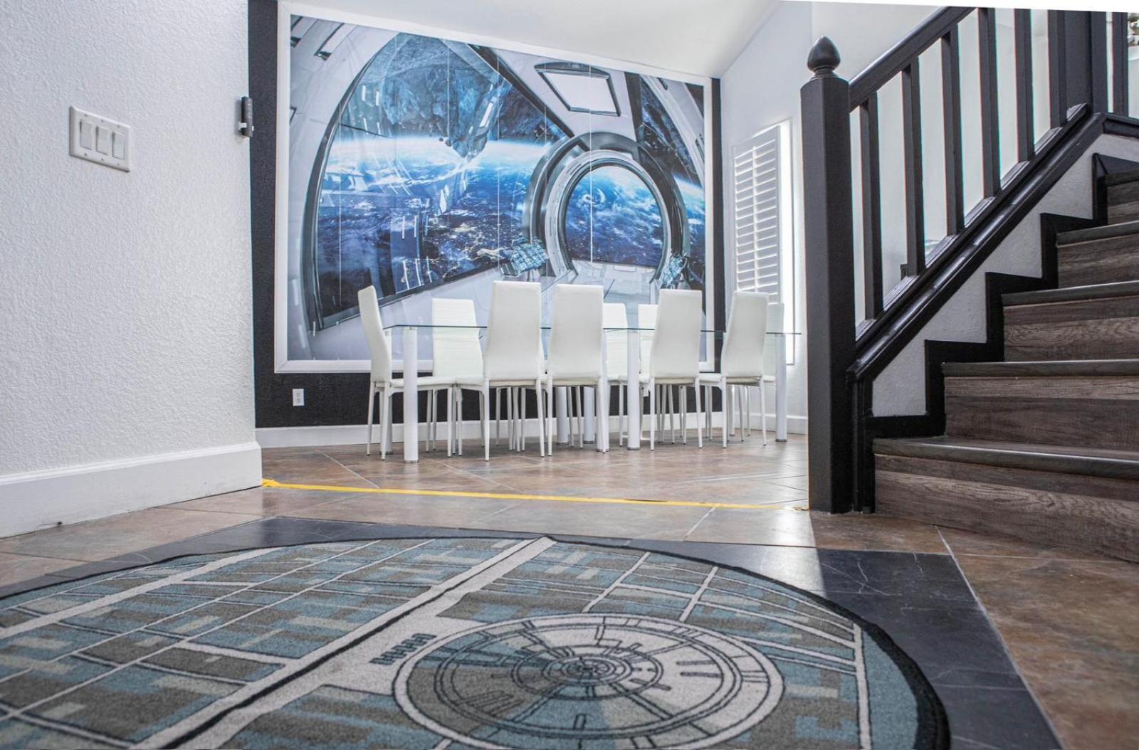 Comfy Expansive Home - Near The Strip - Heated Pool 라스베이거스 외부 사진